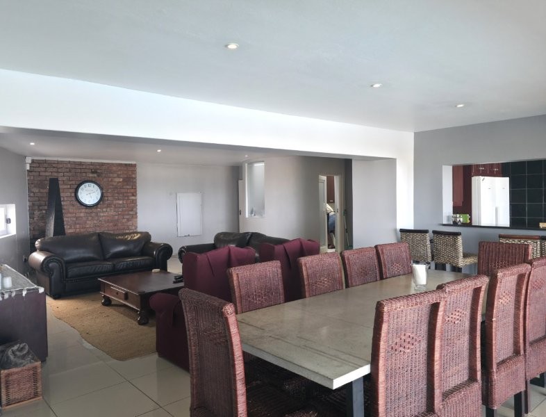 5 Bedroom Property for Sale in Jeffreys Bay Central Eastern Cape